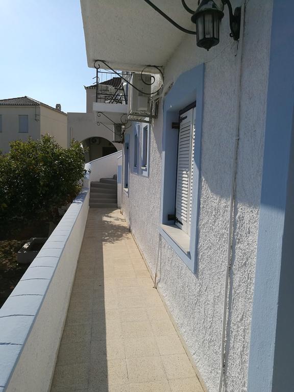 Villa Metaxa Spetses Town Екстер'єр фото