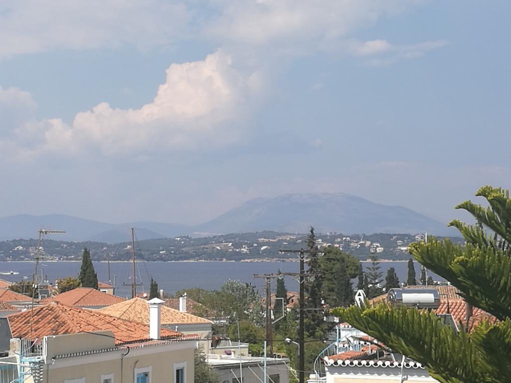 Villa Metaxa Spetses Town Екстер'єр фото